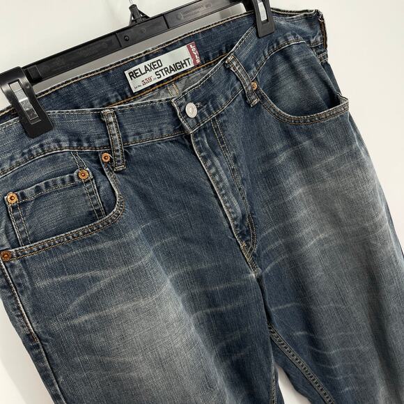 Levi's 559 Relaxed Straight Men's Size 36x32 Jeans Medium Wash Blue - Picture 2 of 9